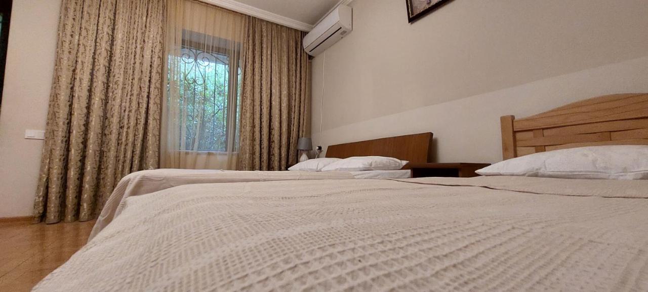 Geo Kutaisi Apartamento Exterior foto