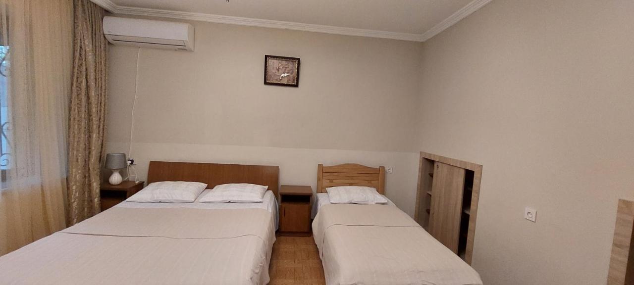 Geo Kutaisi Apartamento Exterior foto
